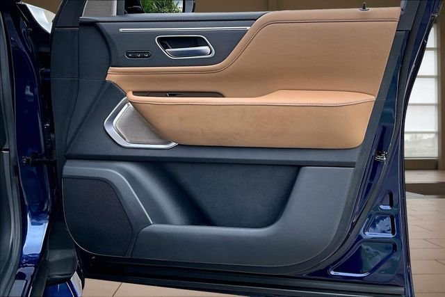 Used 2025 Blue INFINITI SENSORY image 23