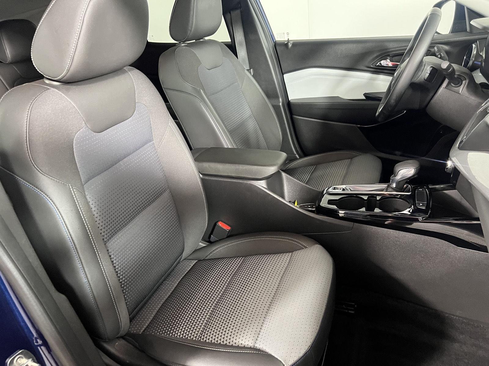 Used 2024 Blue Glow Metallic Chevrolet LT image 25