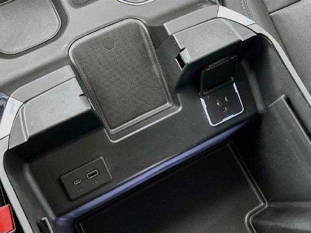 2023 GMC Sierra 1500 SLT - Photo 37