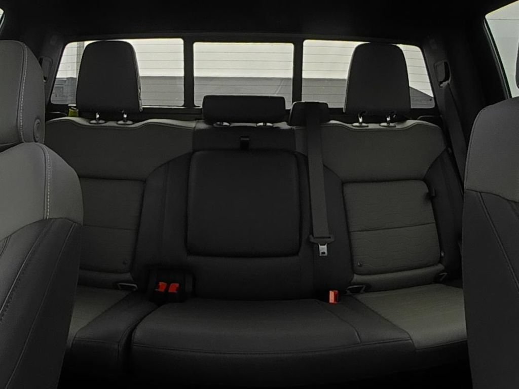 Used 2026 White Sands Chevrolet ZR2 image 10