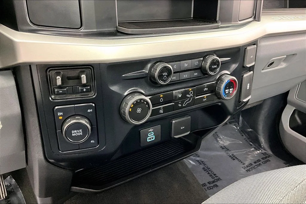 Certified Used 2024 Oxford White Ford XL image 28