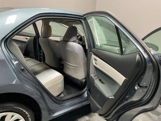 Used 2018 Gray Toyota LE image 25