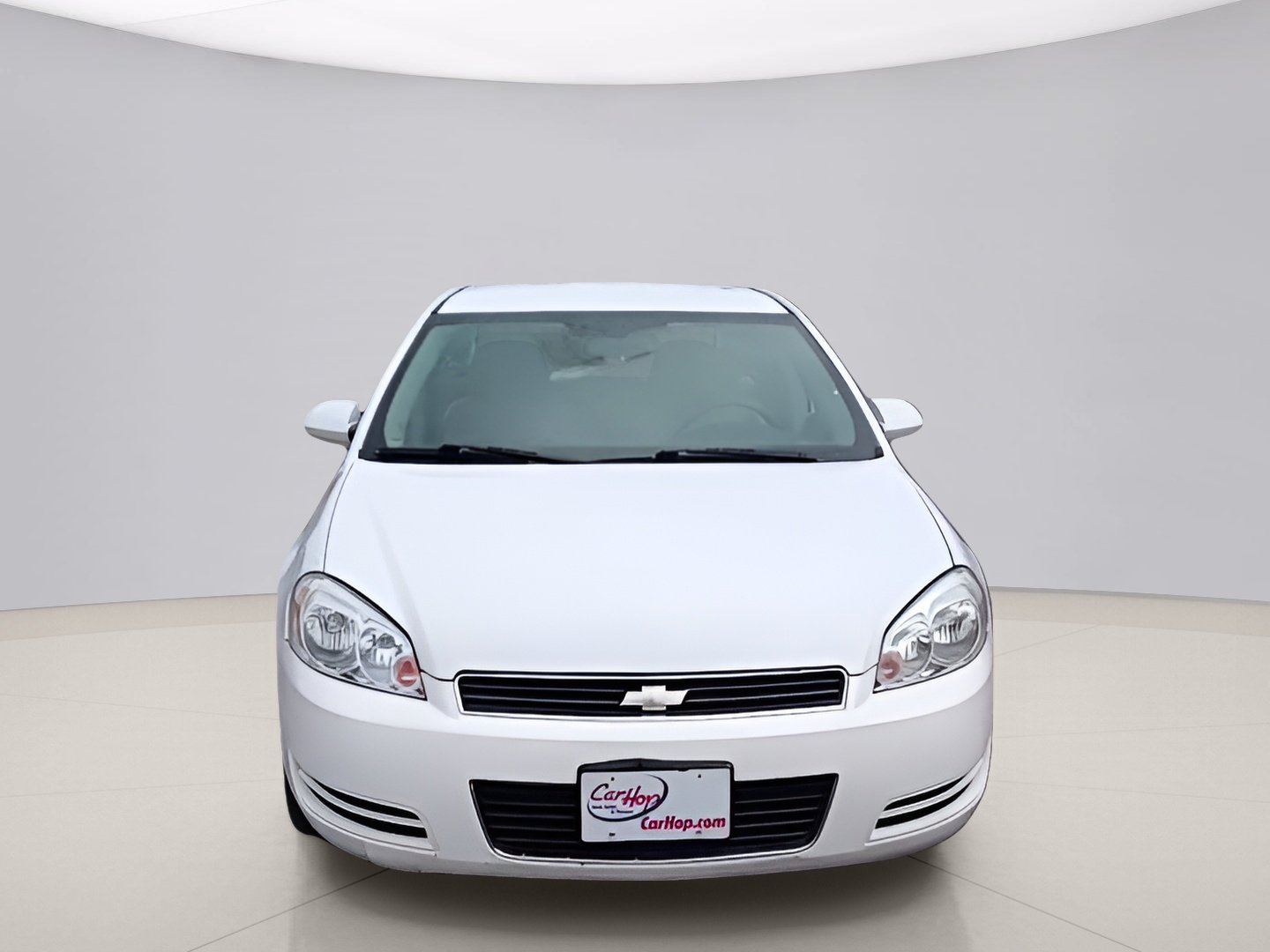 Used 2016 White Chevrolet LTZ image 8