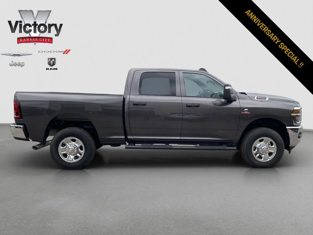 2025 RAM 2500 Tradesman - Photo 8