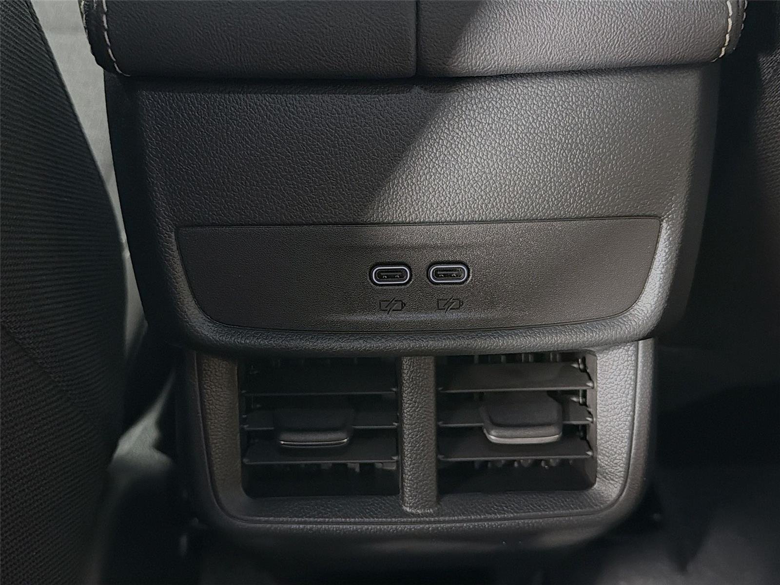 2027 GMC Terrain Elevation - Photo 29