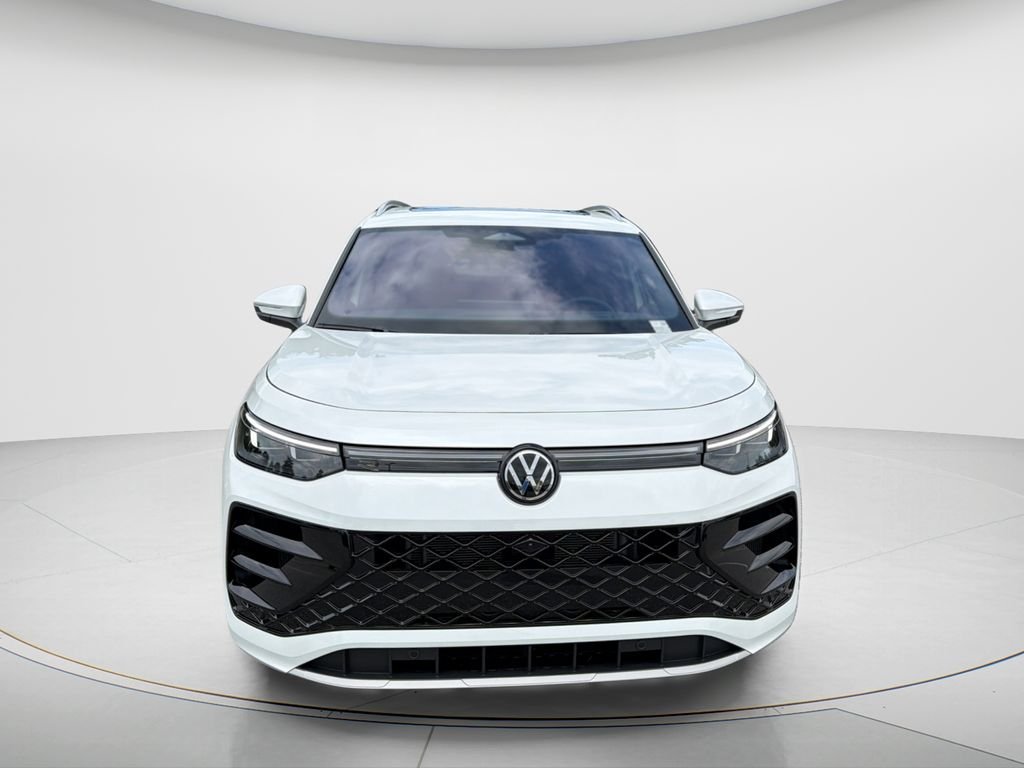 New 2026 Opal White Pearl Volkswagen 2.0T SEL R-Line Turbo image 3