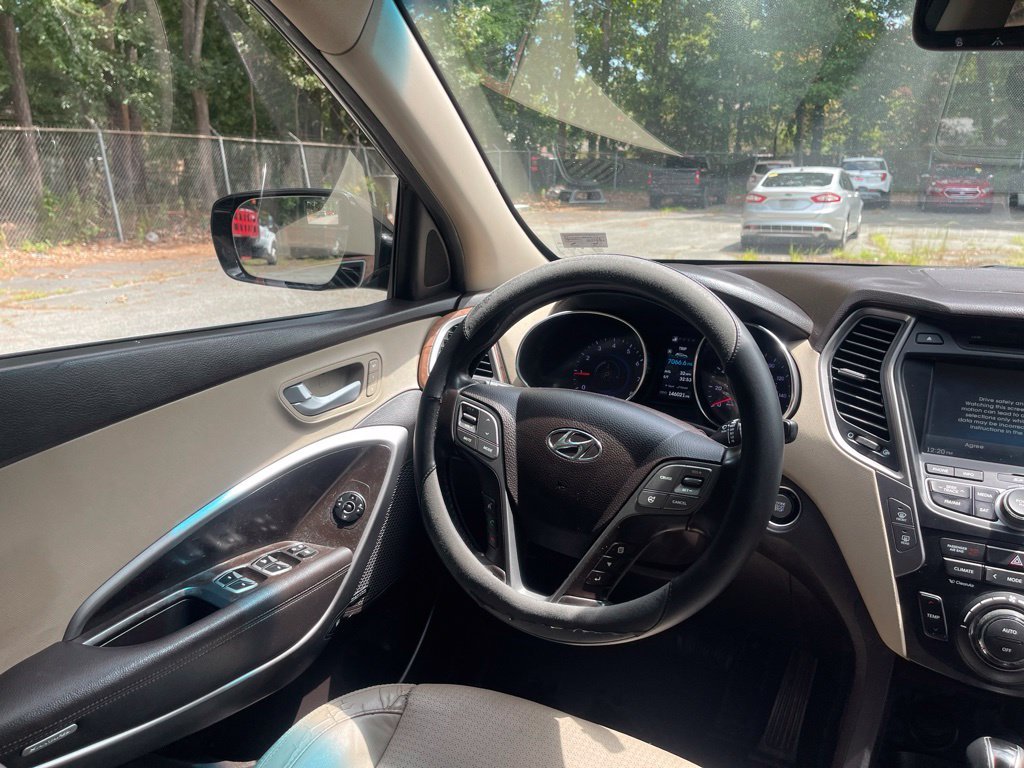 Used 2014 Brown Hyundai Base image 8