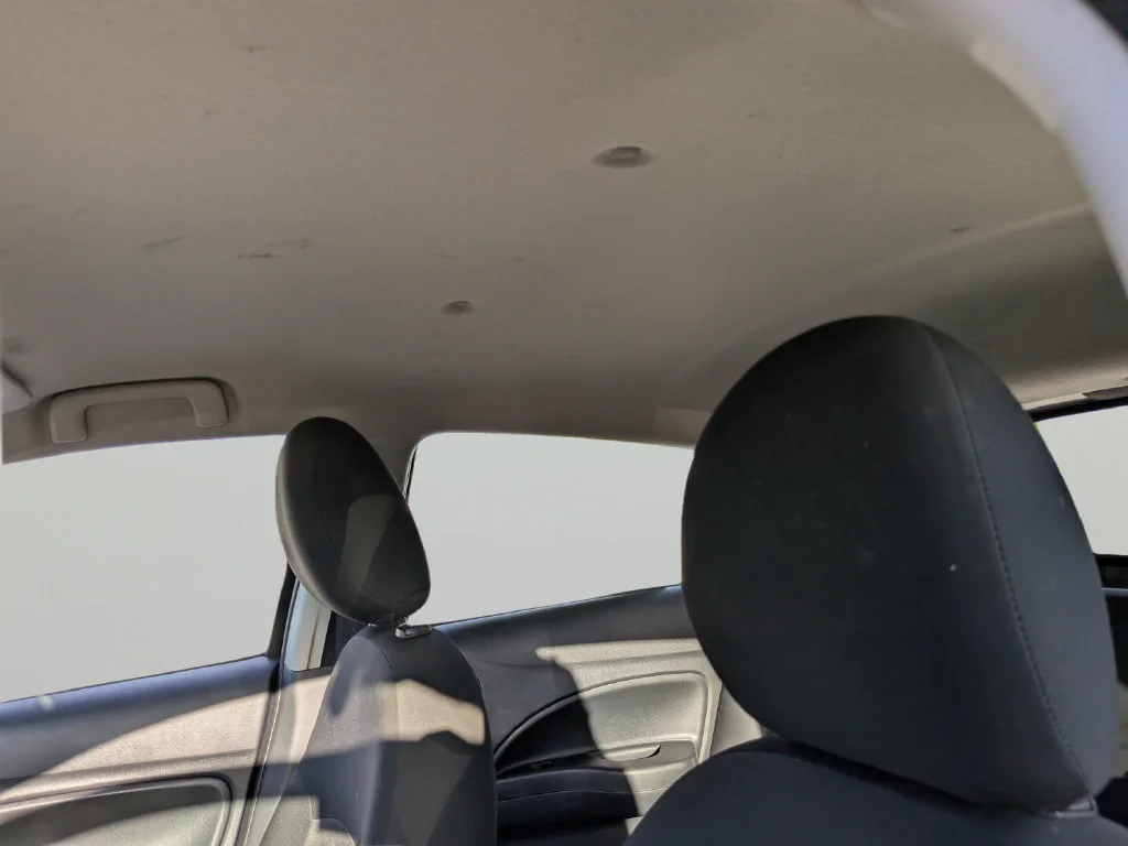 Used 2024 Black Mitsubishi LE image 18