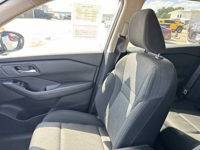 Used 2025 Silver Nissan SV image 37