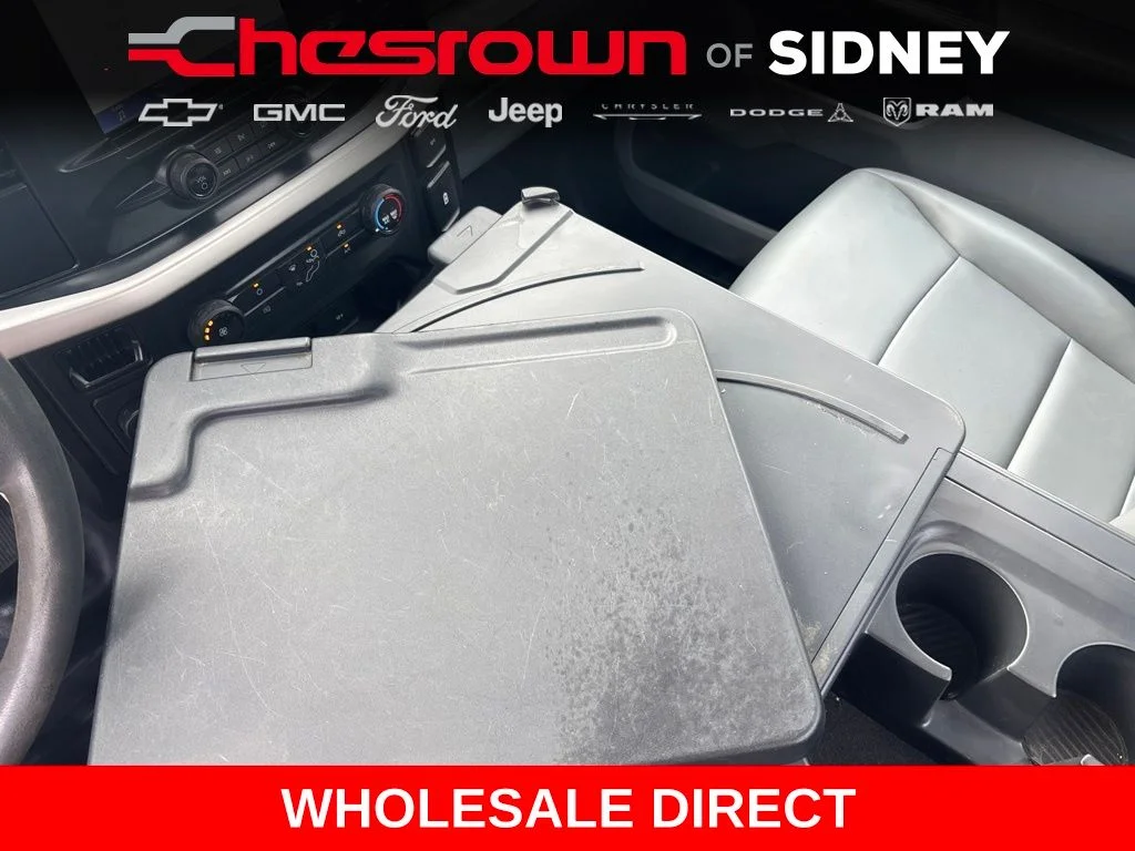 Used 2021 White Ford XL image 27