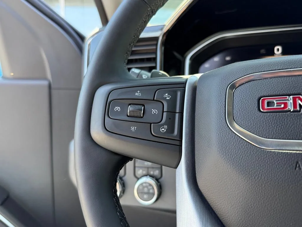 New 2026 Onyx Black GMC Elevation image 20