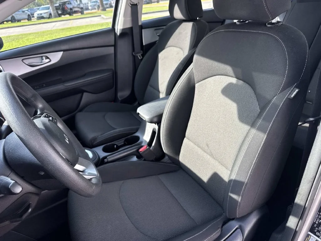 Used 2024 Gray Kia LXS image 27