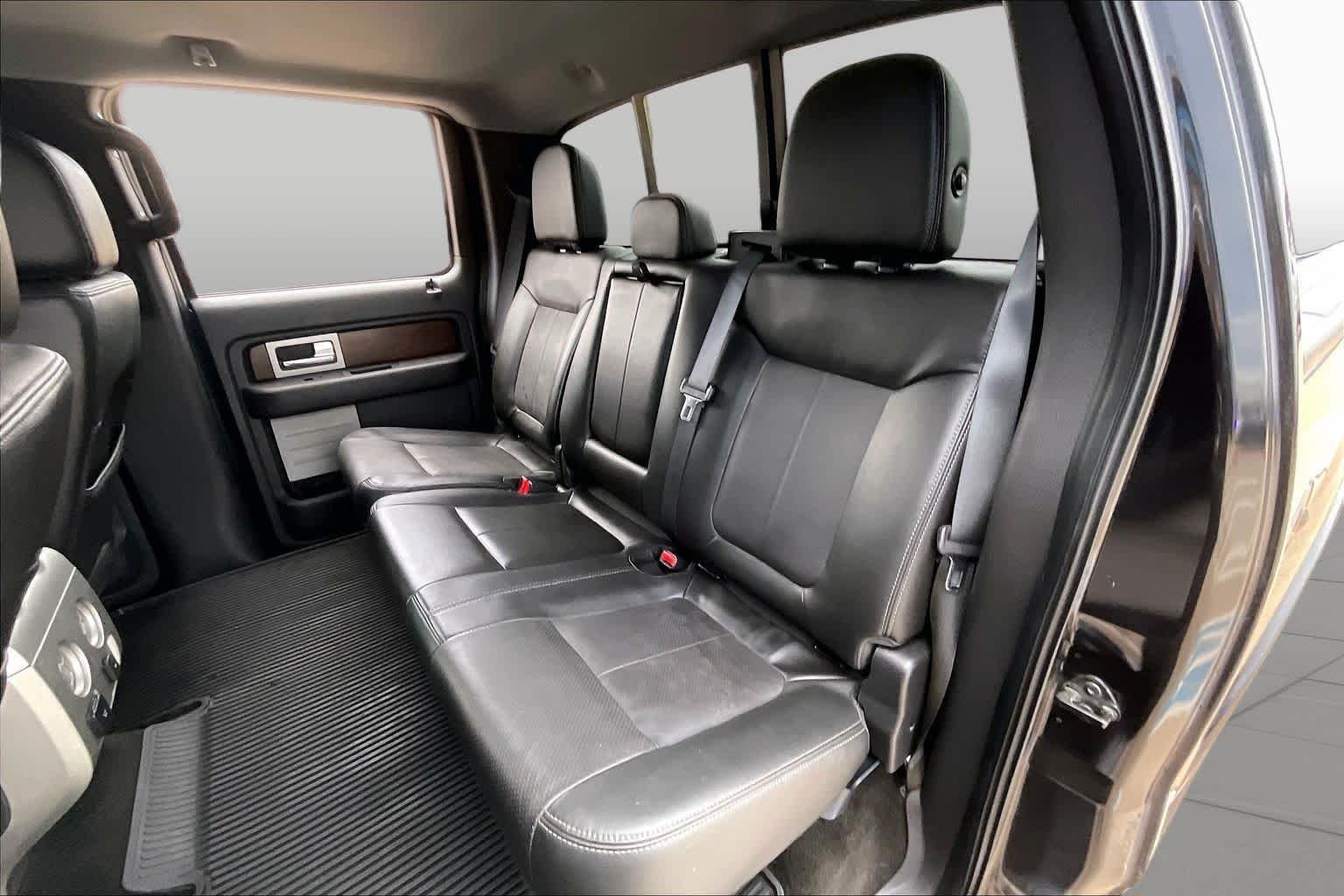 Used 2014 Tuxedo Black Metallic Ford Lariat image 21