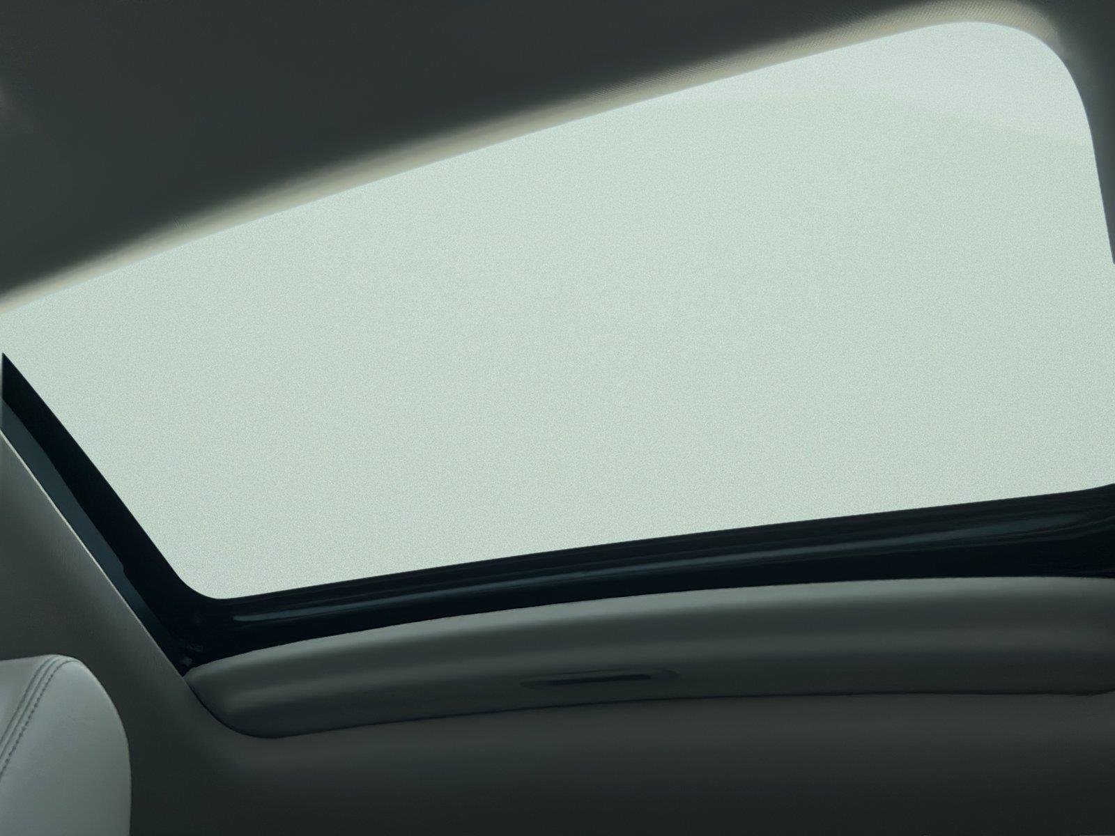 New 2027 Nordic Forest Pearl Honda EX-L image 18