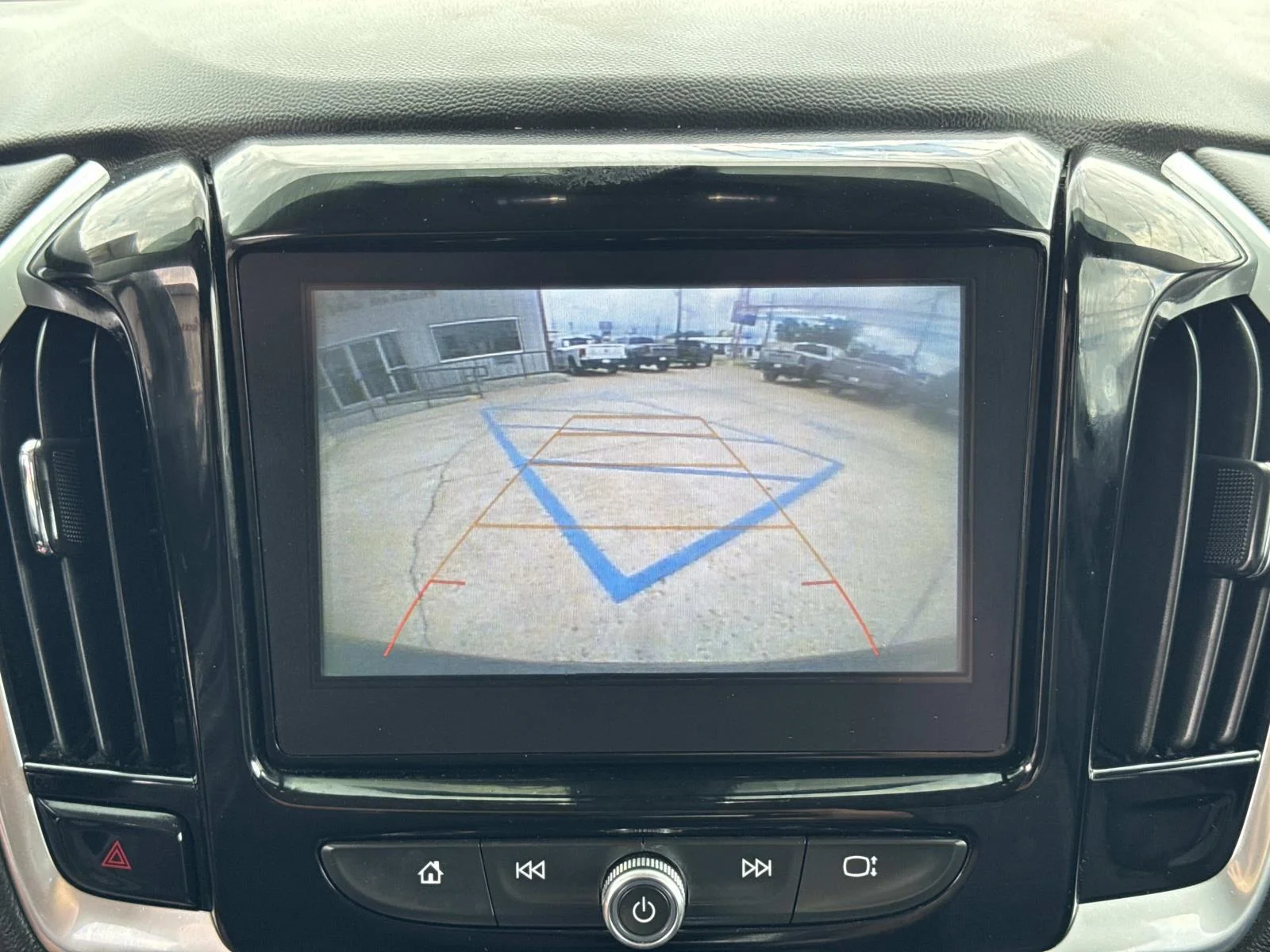 Used 2019 Satin Steel Metallic Chevrolet LT Leather image 25