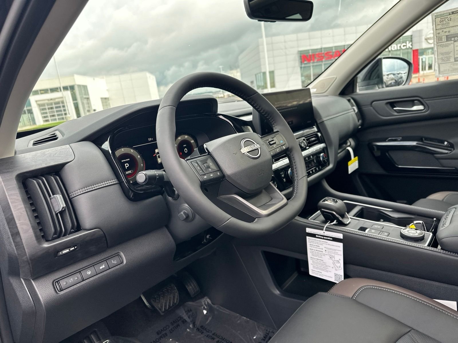 New 2026 Black Nissan Platinum image 12