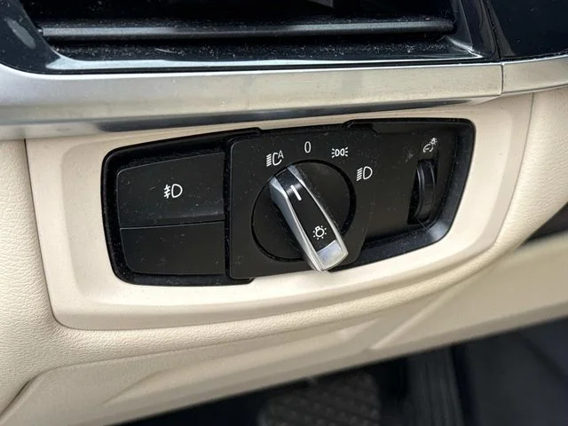 Used 2017 White BMW xDrive35i image 28