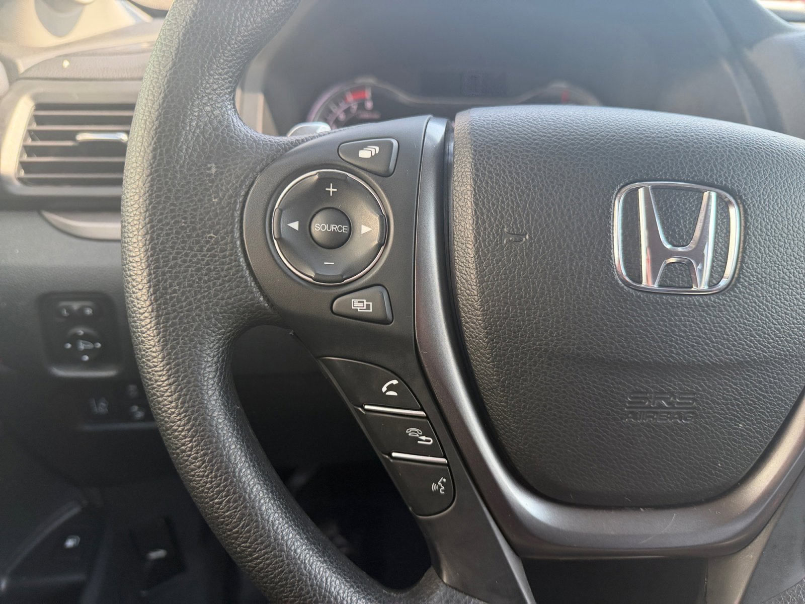 Used 2023 Platinum White Pearl Honda Sport image 11