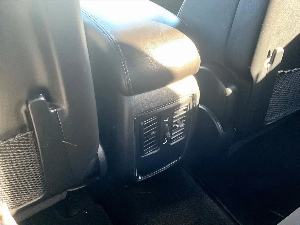Used 2021 White Jeep Laredo E image 12