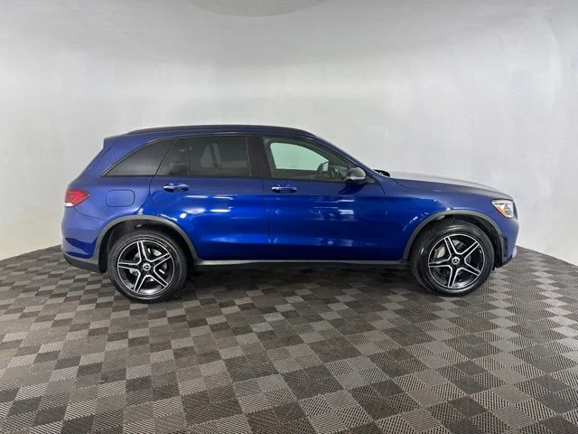 Used 2020 Blue Mercedes-Benz GLC 300 image 4