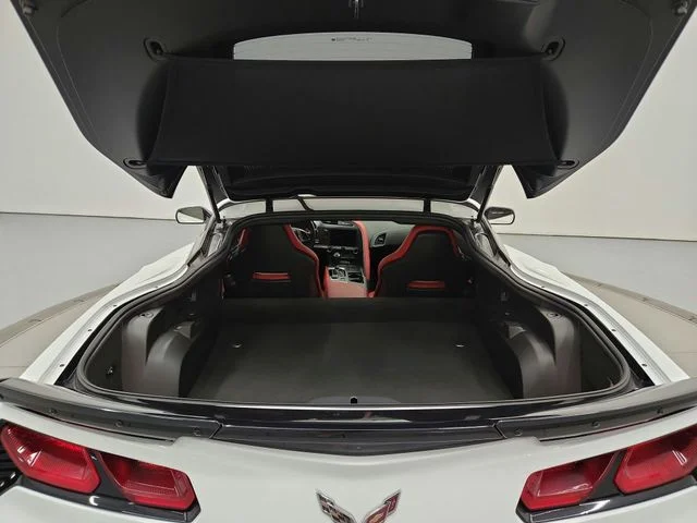 Used 2019 White Chevrolet Grand Sport image 29