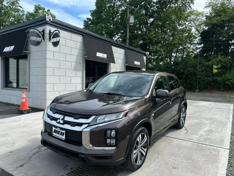 2021 Mitsubishi Outlander Sport 2.0 ES 2WD CVT's photo