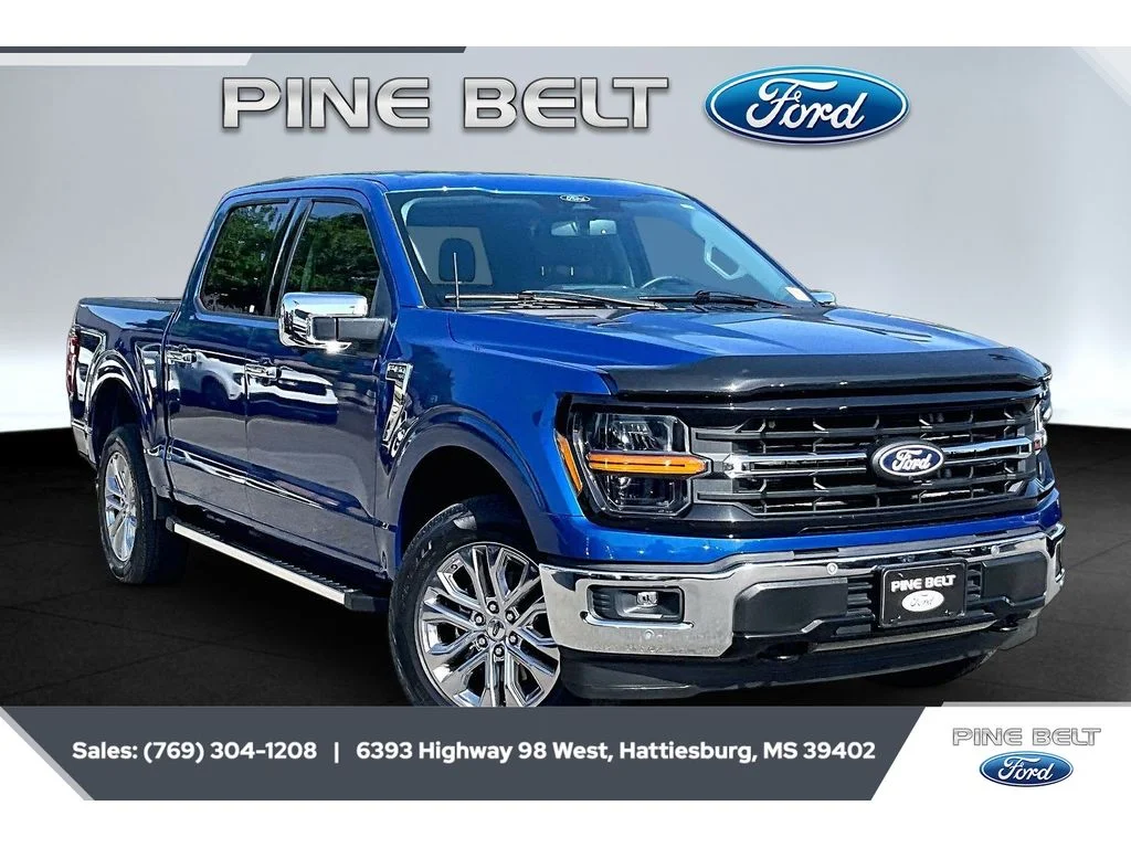 Used 2024 Atlas Blue Metallic Ford XLT image 1