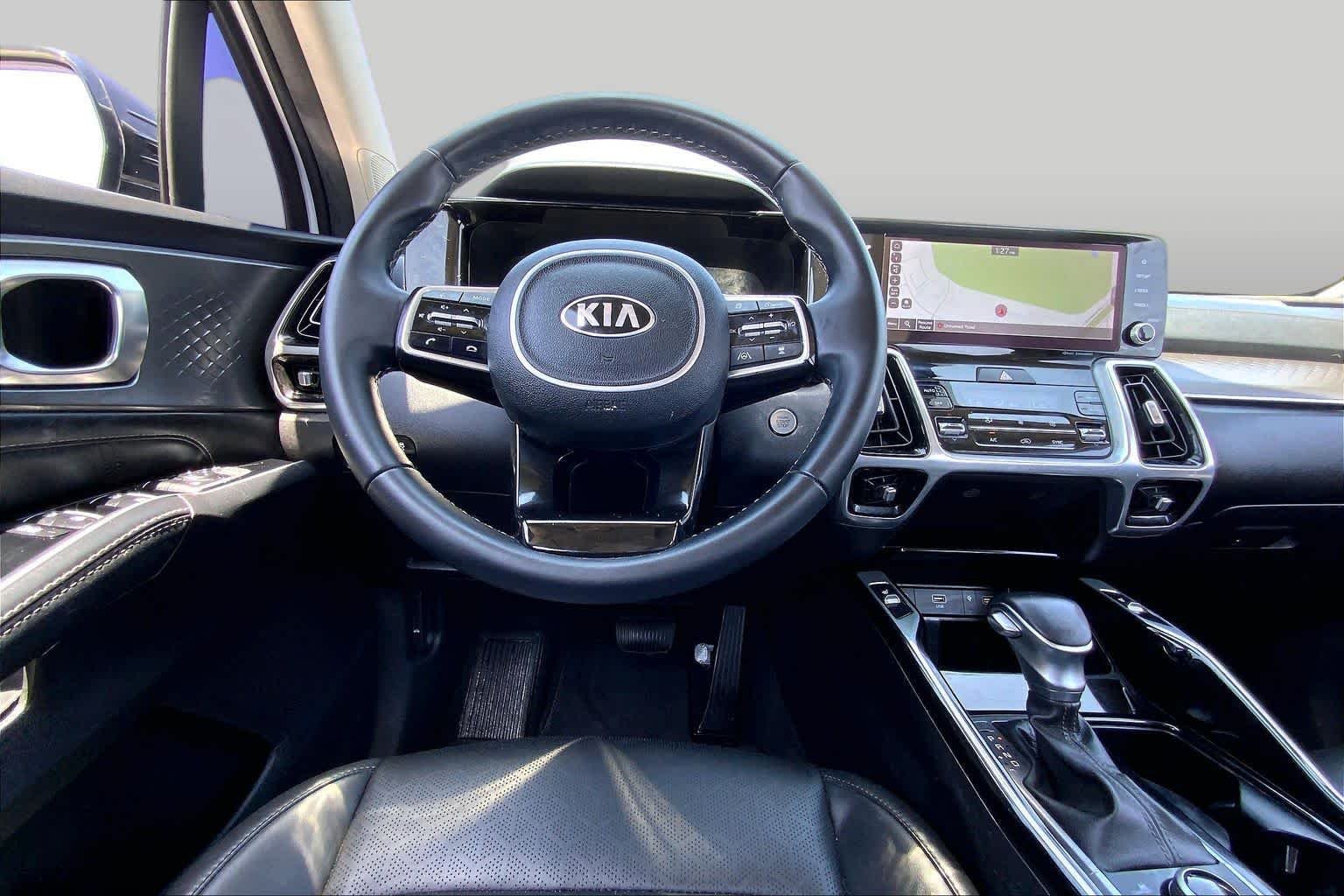 Pre-Owned 2021 Kia Sorento SX