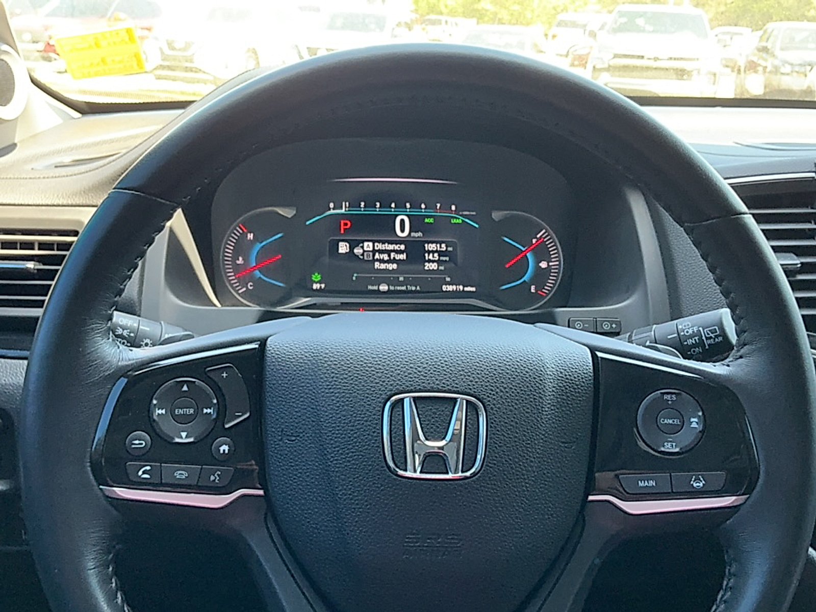 Used 2022 Platinum White Pearl Honda 2WD Touring 7 Passenger image 9