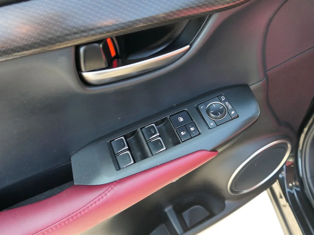 Used 2020 Caviar Lexus 300h image 13