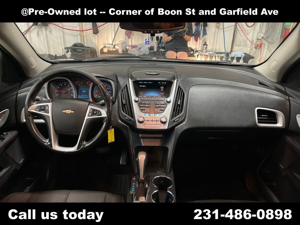 Used 2015 TUNGSTEN METALLIC Chevrolet LT image 18