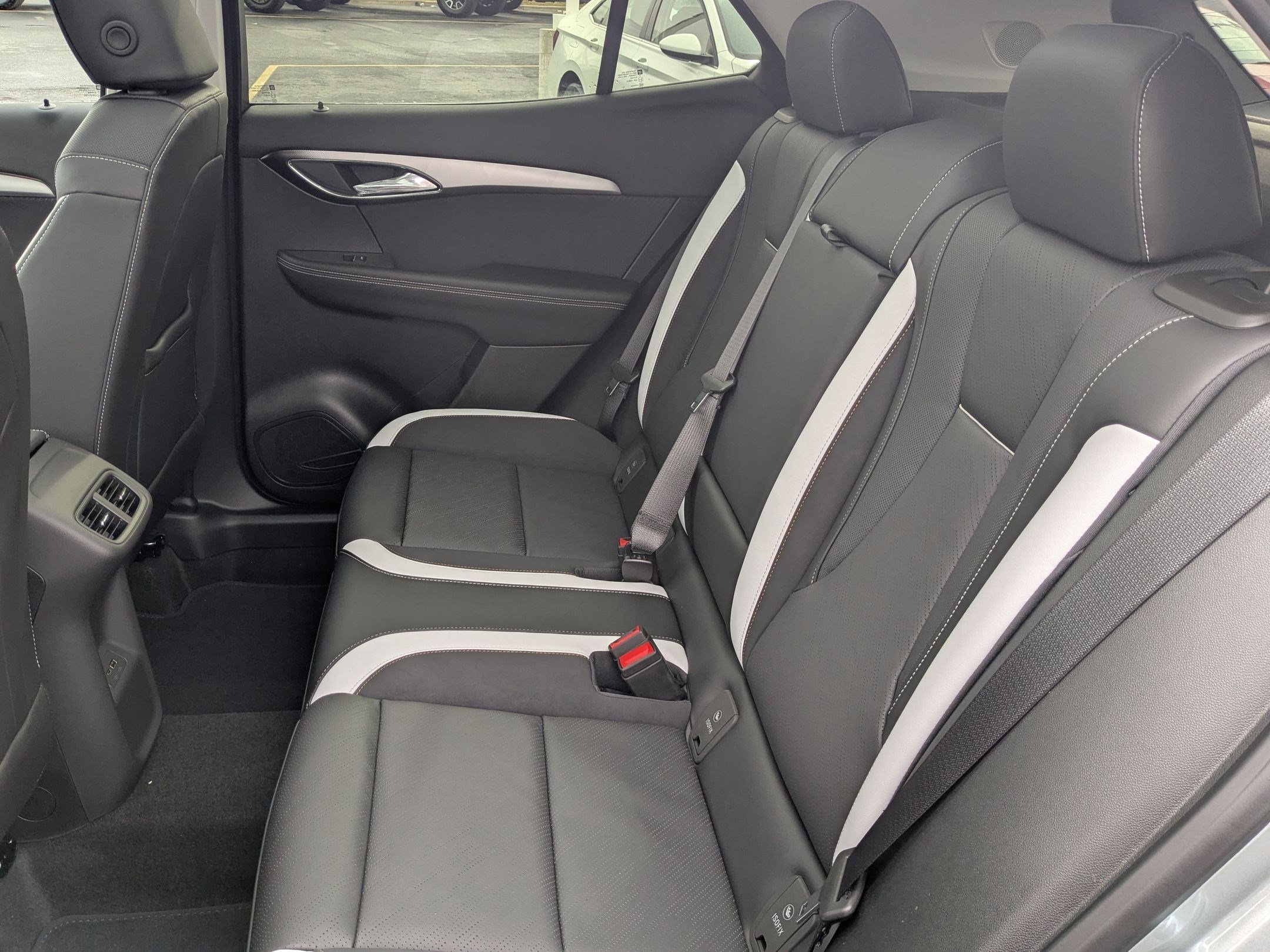 2026 Buick Envision Sport Touring - Photo 24