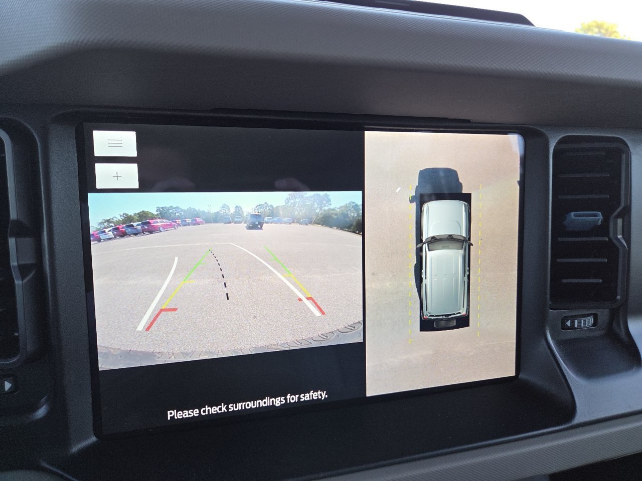 Used 2023  Ford Base image 8