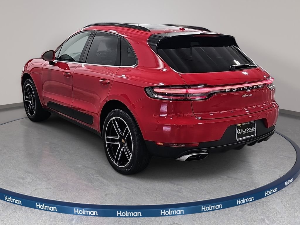 Used 2021  Porsche Base image 8