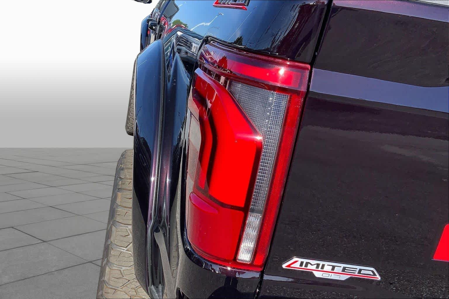 New 2026 Agate Black Metallic Ford Lariat® image 14