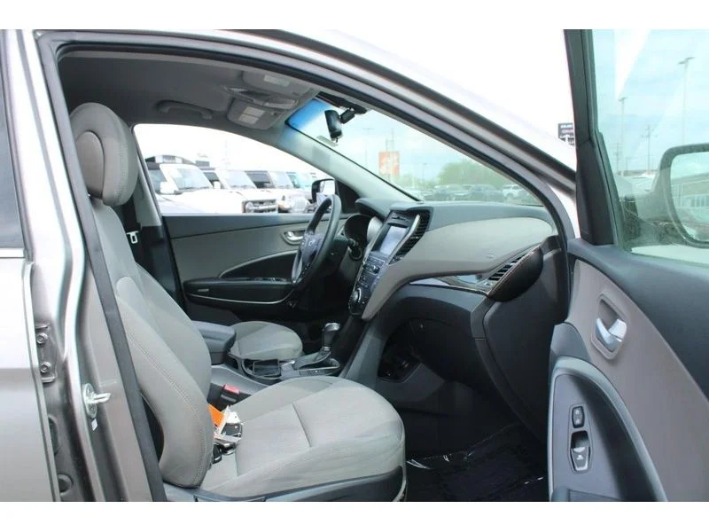 Used 2018 Mineral Gray Hyundai 2.4L image 11
