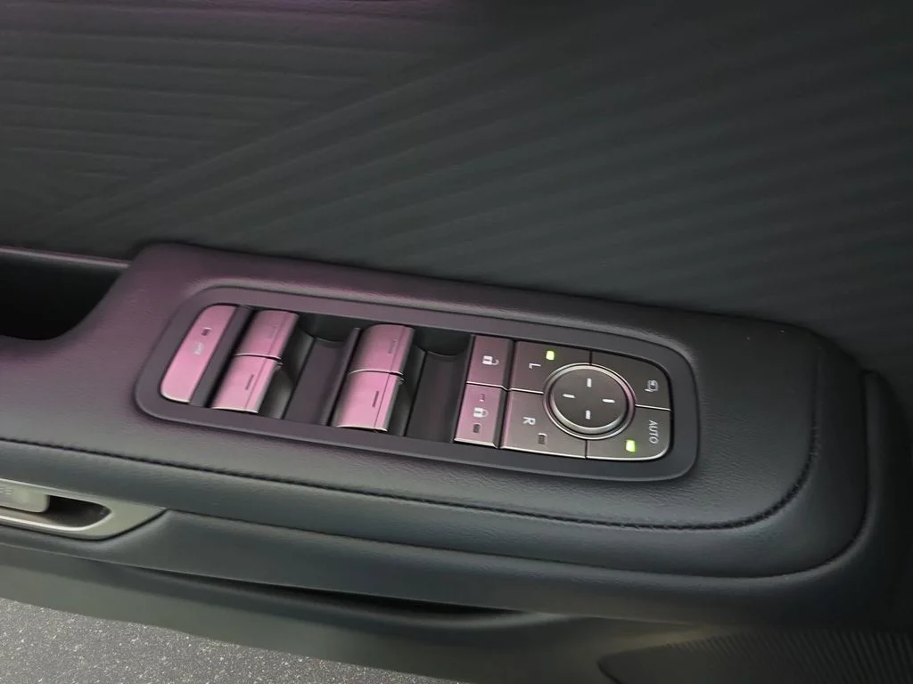 New 2026 Wavelength Lexus PREMIUM AWD image 26