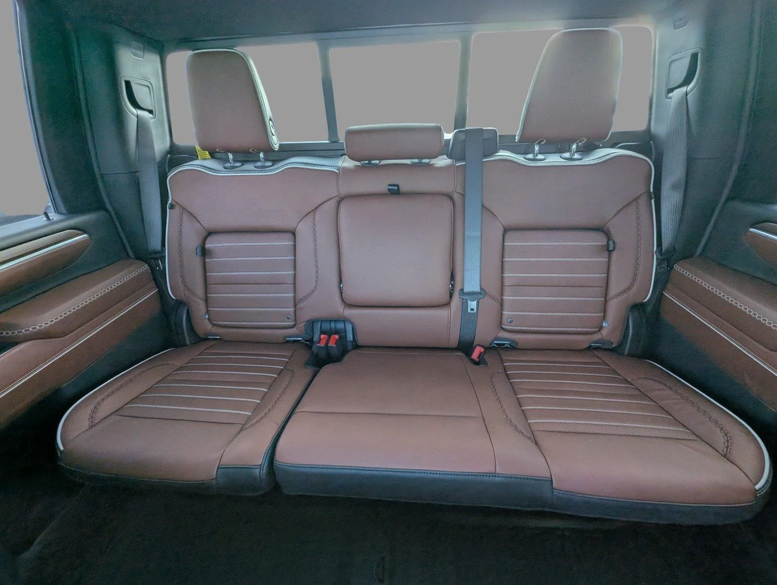 New 2026 Sterling Metallic GMC Denali Ultimate image 30