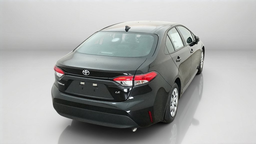 New 2027 Inked Toyota LE image 11