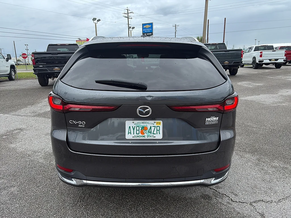 Used 2024 Machine Gray Metallic Mazda  image 7