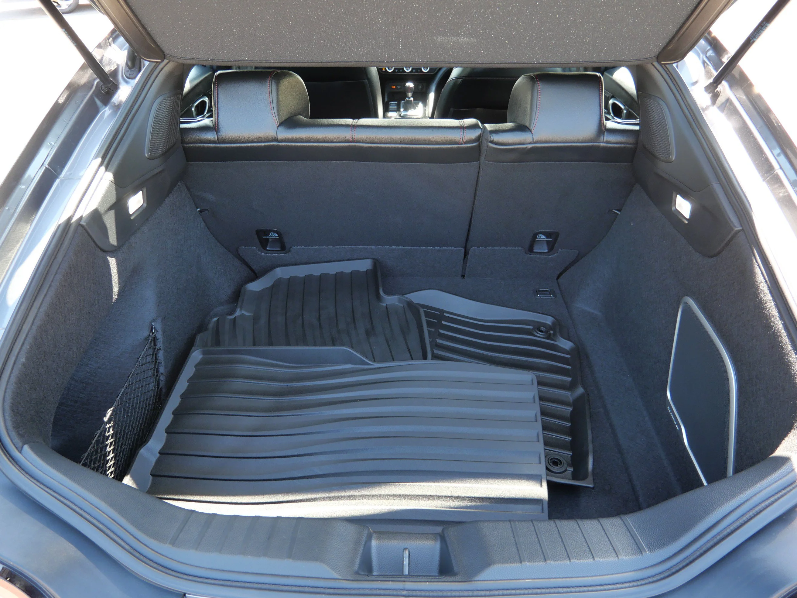 Certified Used 2025 Liquid Carbon Metallic Acura Type S image 18
