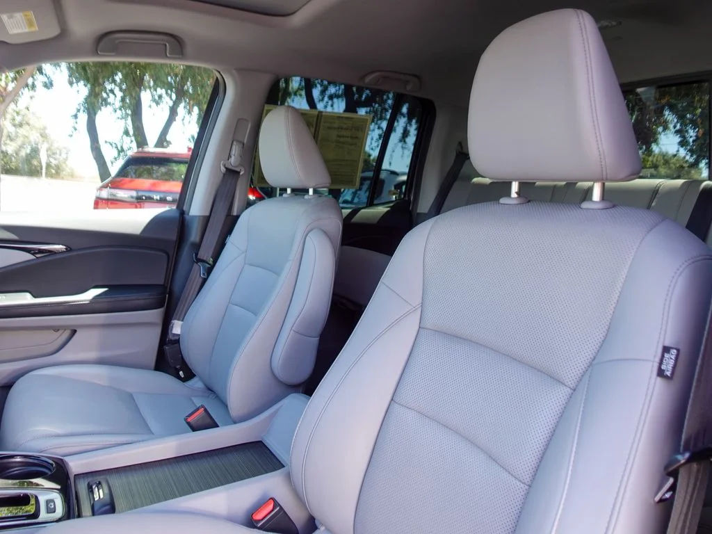 Used 2017  Honda RTL-E image 26