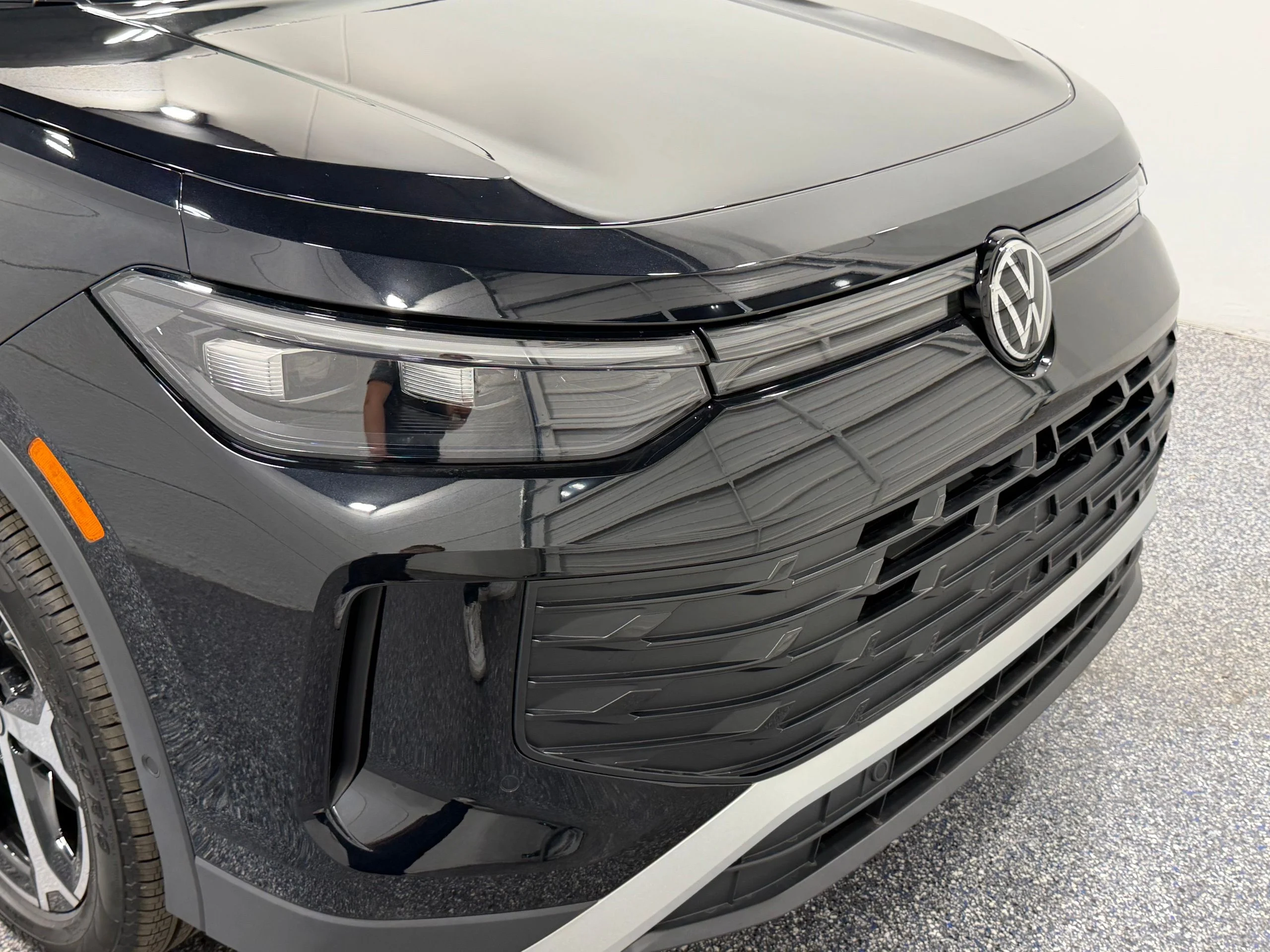 New 2026 Black Volkswagen SE image 18
