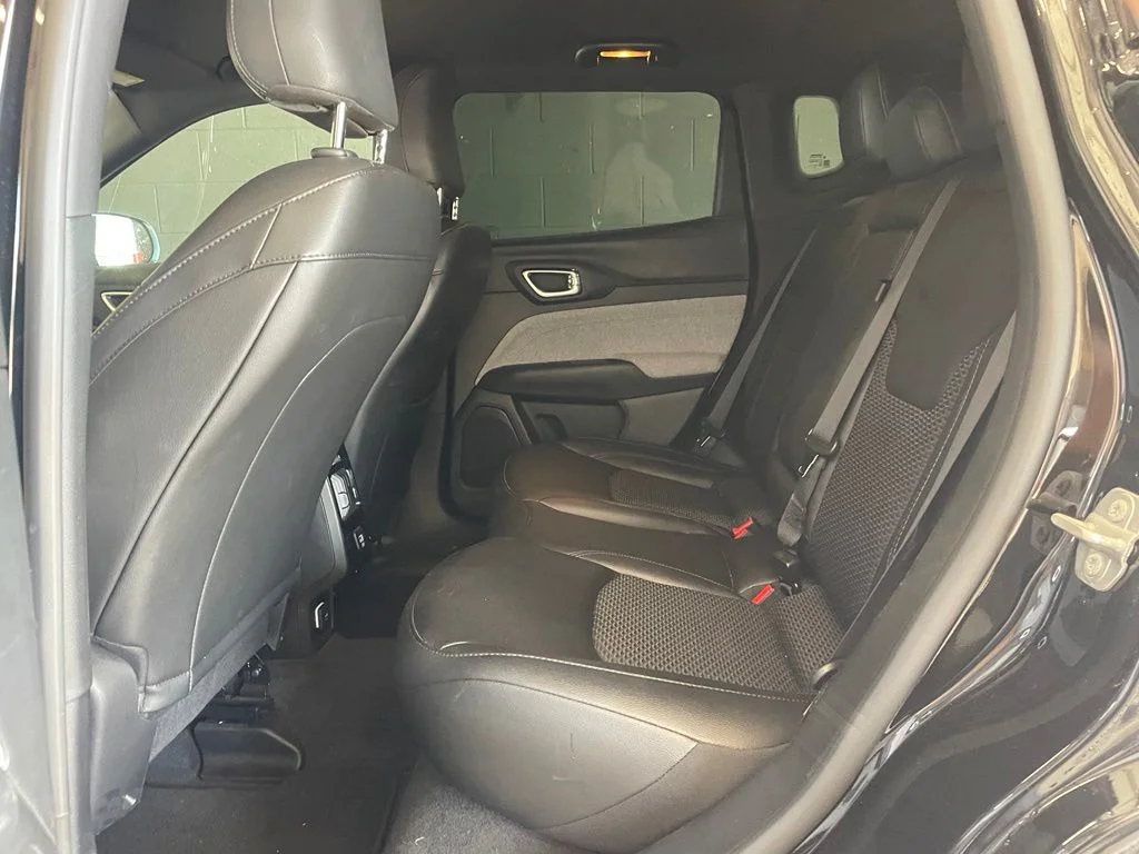Used 2025 Black Jeep Latitude image 16