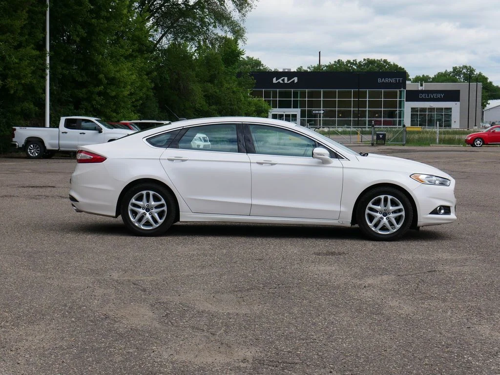 Used 2016 Ford Fusion SE with VIN 3FA6P0HD3GR280901 for sale in White Bear Lake, Minnesota