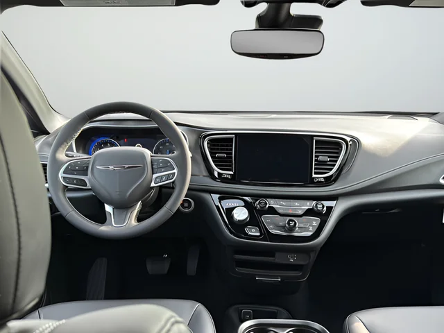2026 Chrysler Pacifica Select - Photo 12