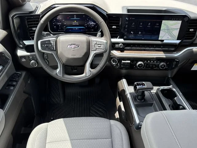 New 2026 Summit White Chevrolet LT Trail Boss image 13