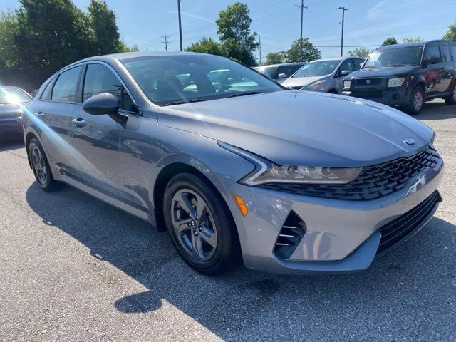 2021 Kia Optima LX FWD's photo