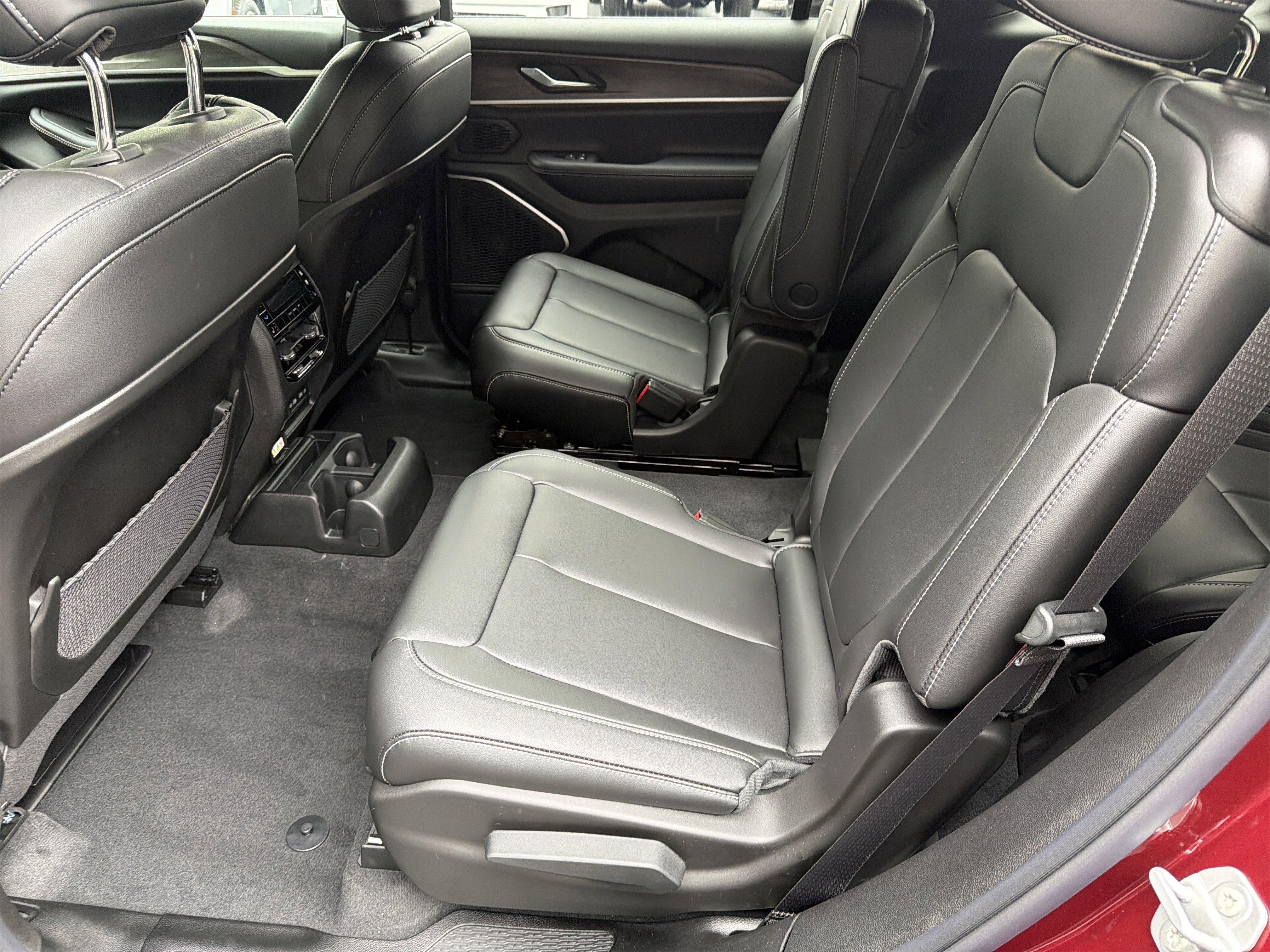 New 2026 Velvet Red Pearlcoat Jeep Limited image 26