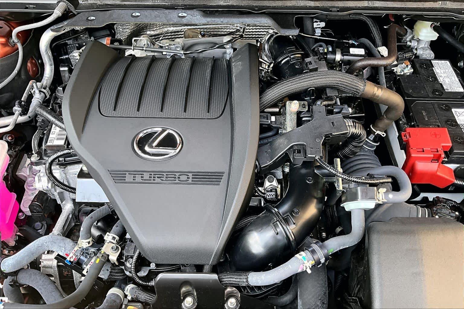 Used 2025 Copper Crest Lexus Premium image 33